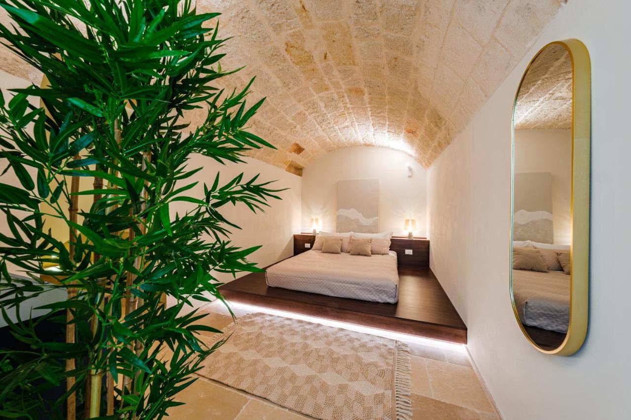 Helloapulia Charming Palazzo Clemente - Self-Catering Suites With Aircondition Monopoli Εξωτερικό φωτογραφία