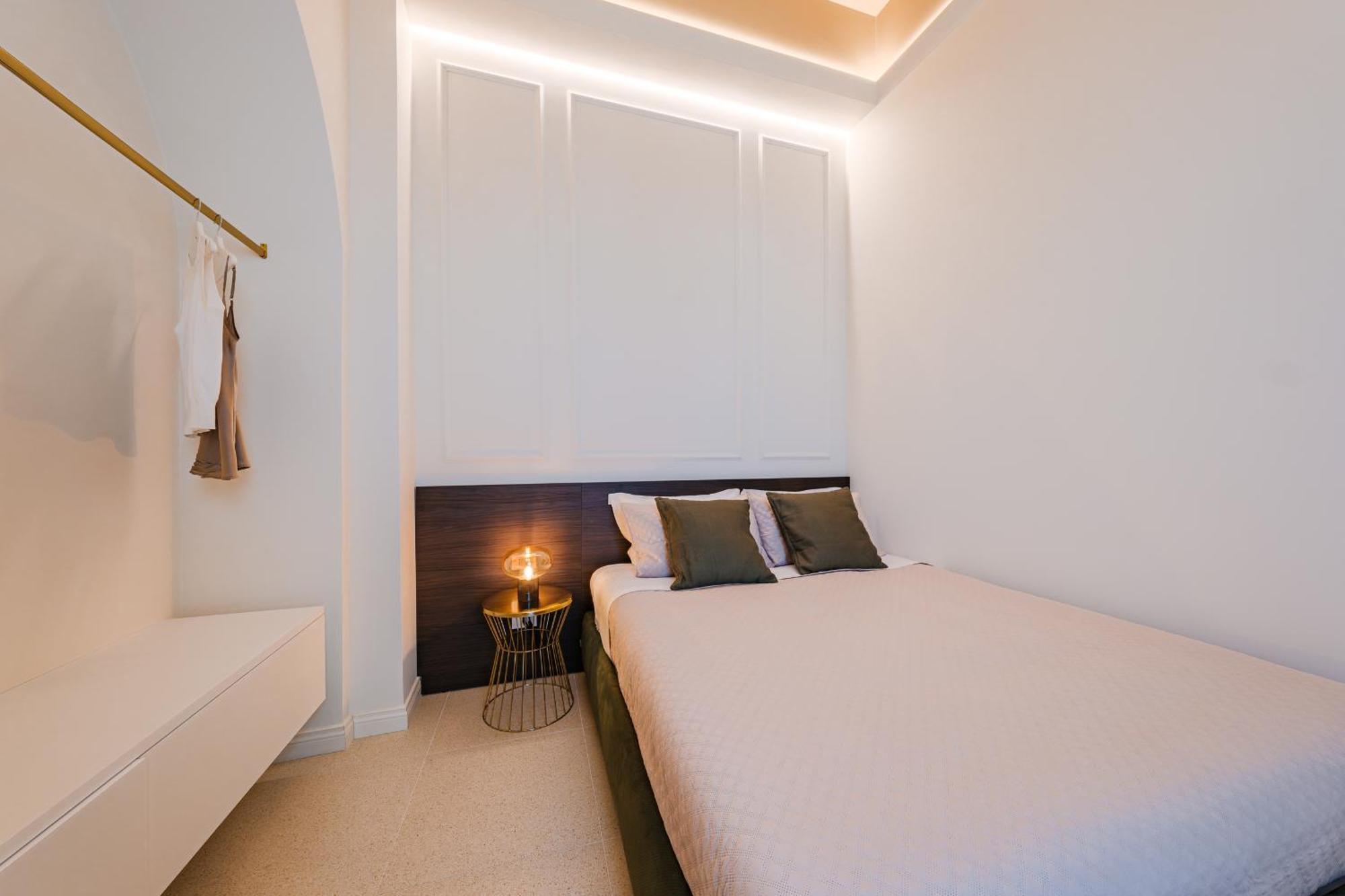 Helloapulia Charming Palazzo Clemente - Self-Catering Suites With Aircondition Monopoli Εξωτερικό φωτογραφία